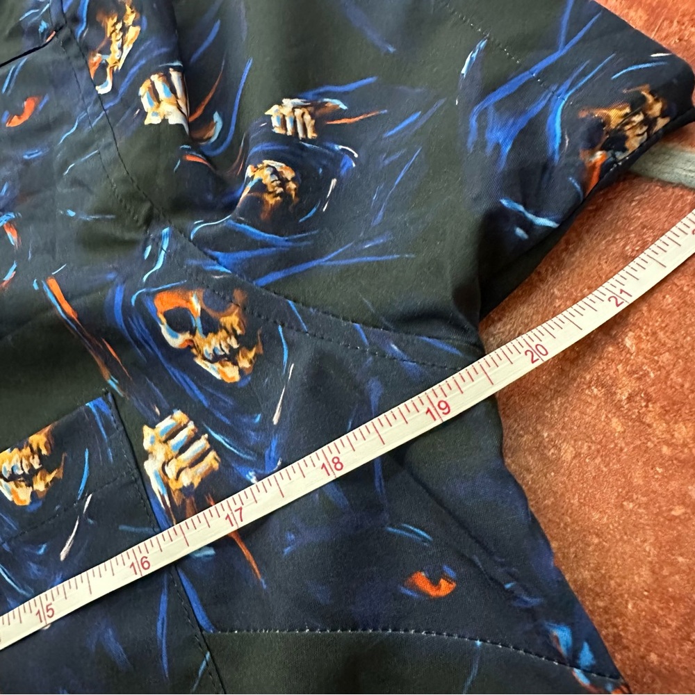 Dixxon Flannel Company “Sex Panther” Graphic Dhirt - Picture 9 of 10